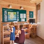 Huttopia Forêt De Janas Camping 4*