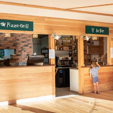 Кемпинг Huttopia Foret De Janas