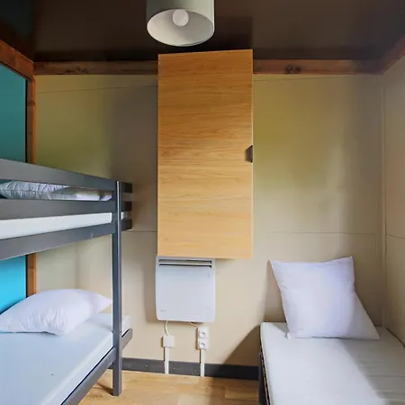 Huttopia Foret De Janas Кемпинг