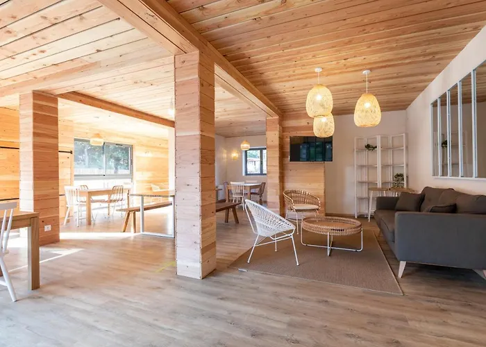 Huttopia Foret De Janas 라센느쉬르메르
