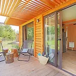 Huttopia Foret De Janas Kemping