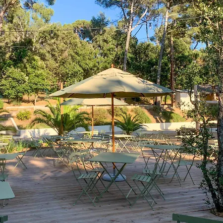 Huttopia Forêt De Janas Parque de Campismo La Seyne-sur-Mer