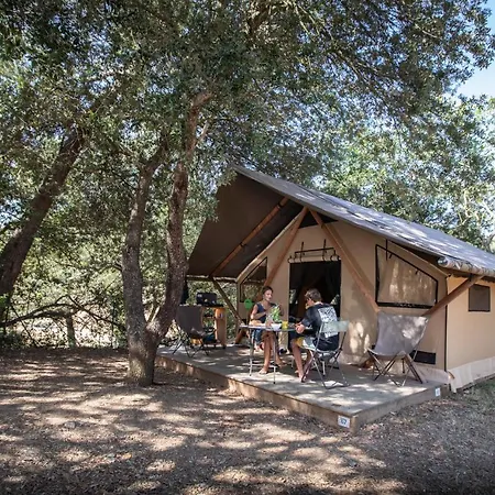 Campsite Huttopia Foret De Janas La Seyne-sur-Mer