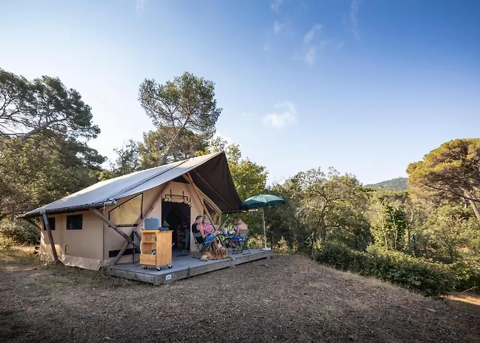 Camping Huttopia Foret De Janas La Seyne-sur-Mer
